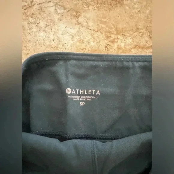 Women’s Athleta leggings small / E29 - Picture 4 of 5